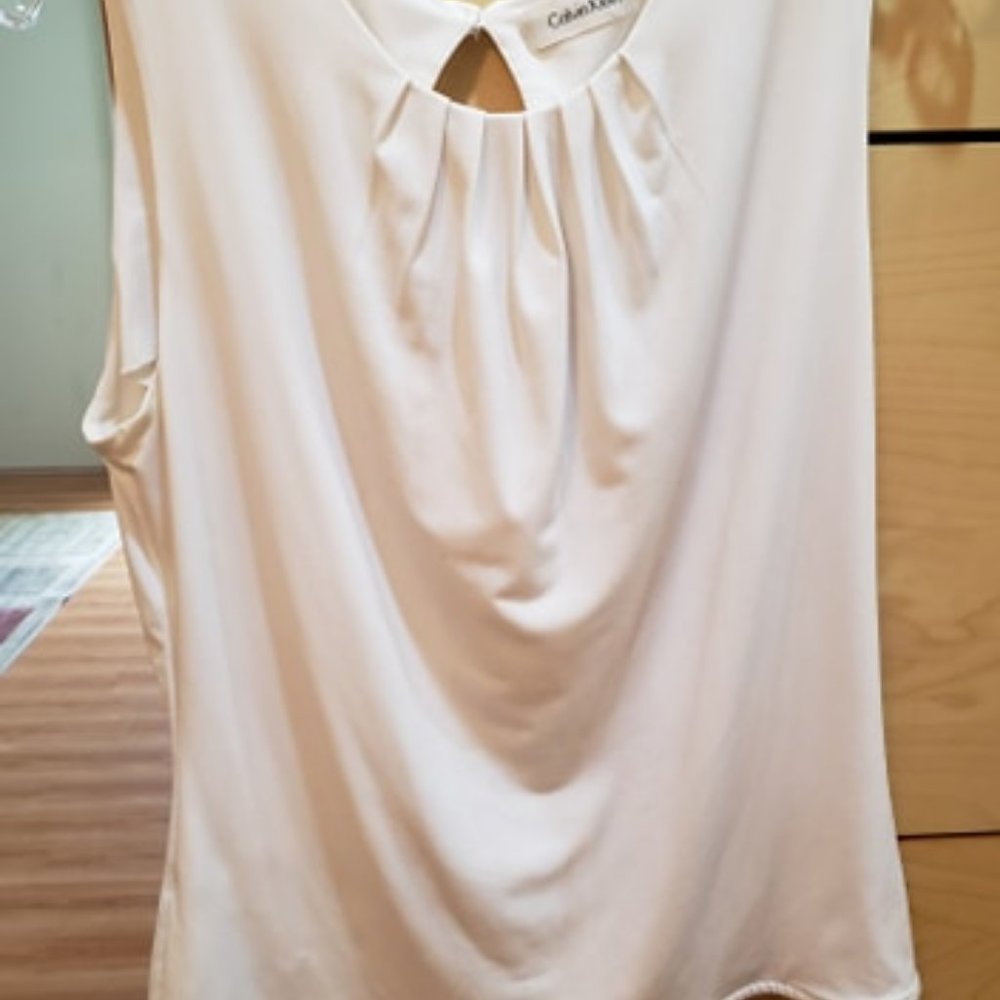 CALVIN KLEIN Sleeveless Pleated Tank Top LP